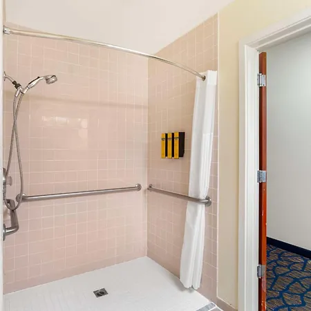 Best Western Plus Villa Del Lago Inn Patterson Exterior photo