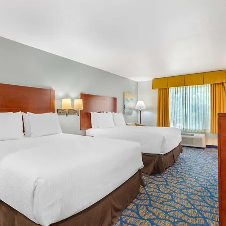 Best Western Plus Villa Del Lago Inn Patterson Exterior photo