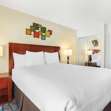 Best Western Plus Villa Del Lago Inn Patterson Exterior photo